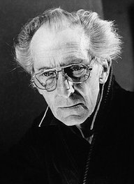 Peter Cushing