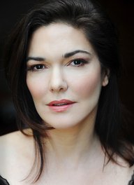 Laura Harring