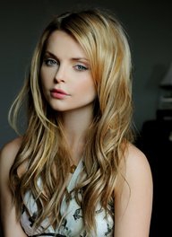 Izabella Miko
