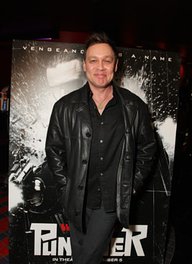 Doug Hutchison