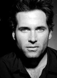 Eion Bailey