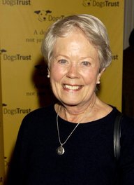 Annette Crosbie
