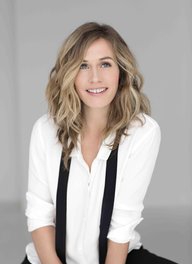 Cécile De France