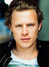 Christopher Egan