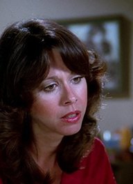 Elaine Giftos