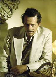 Warren Oates