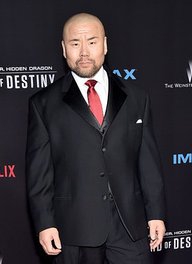 Woon Young Park