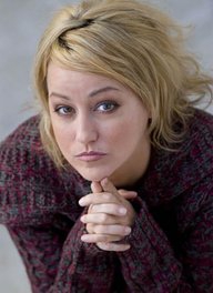 Yvonne Suhor