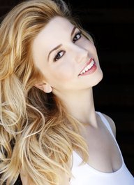 Masiela Lusha