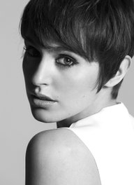 Verónica Echegui