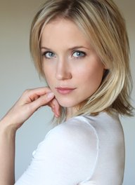 Jessy Schram