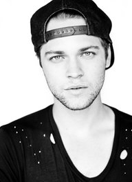 Alexander Calvert