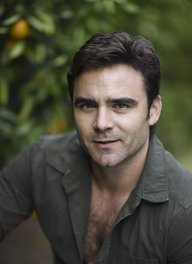 Dustin Clare