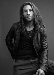 Zach McGowan