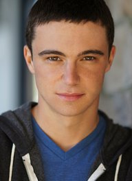 Logan Manus