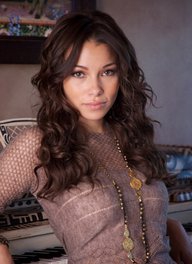 Jessica Parker Kennedy