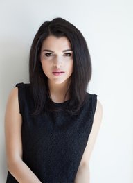 Eve Harlow
