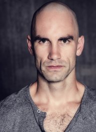 Aaron Farb
