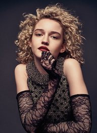 Julia Garner