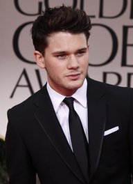 Jeremy Irvine