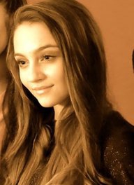 Isobelle Molloy