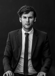 Riley Neldam