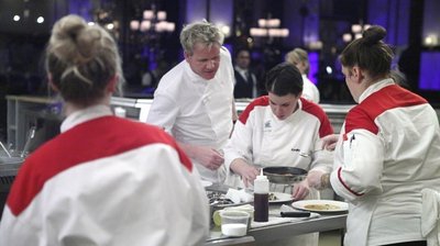 11 Chefs Compete
